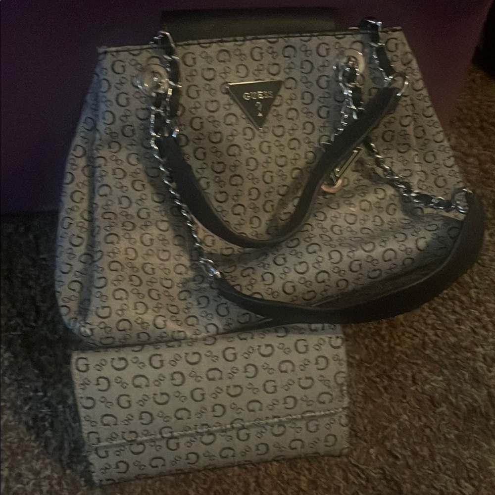 Guess Gray Shoulder Bag with Silver Chain Links